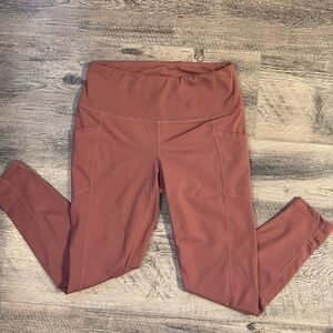 🚨 LAST CHANCE - Ankle Length Rose Yoga Leggings
